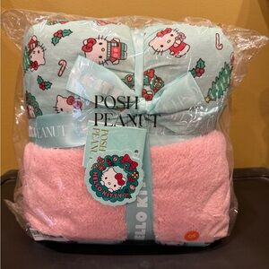 Posh Peanut Hello Kitty Plush Glitter Shimmer Patoo NIB